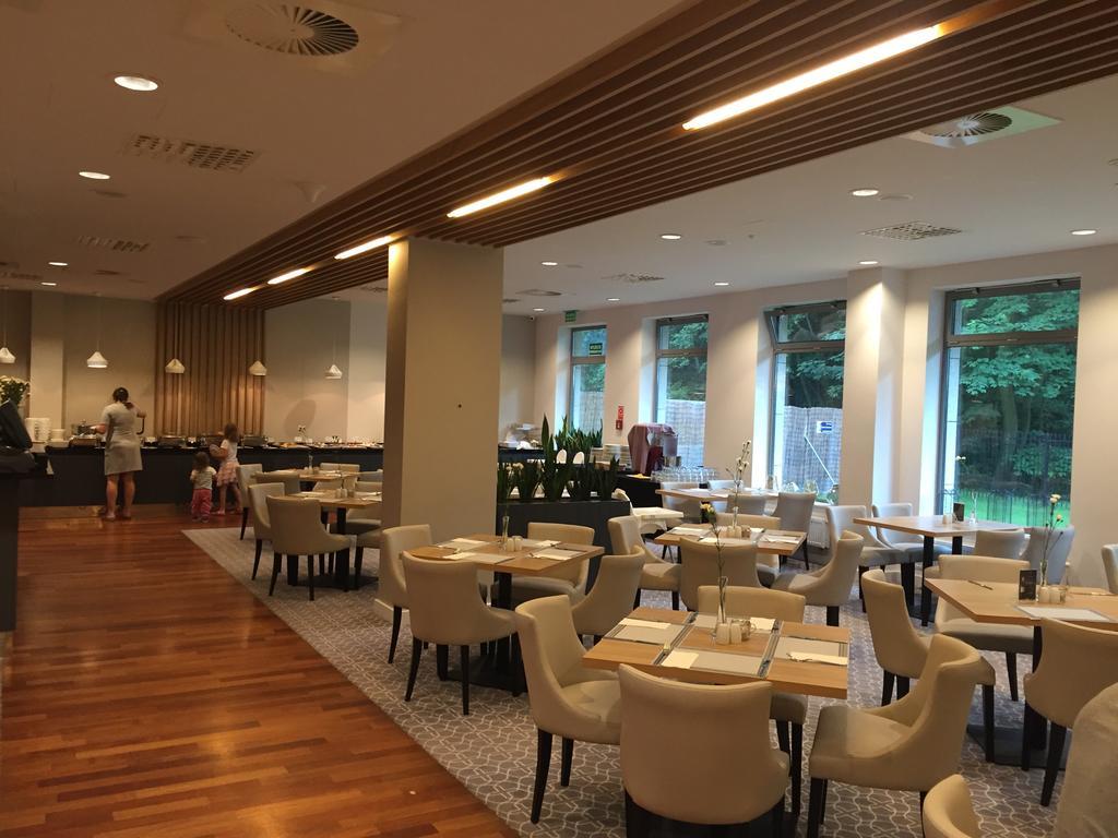 Apartament Przy Plazy - Darmowe Spa, Basen, Hotel Diune Колобжег Екстер'єр фото